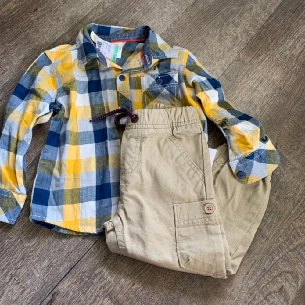Plaid jogger outfit
